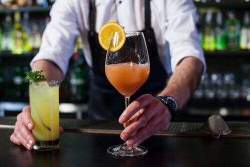 バーテンダーとリキュール